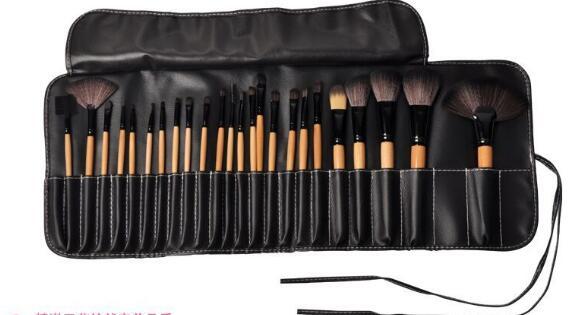 24-Piece Professional Makeup Brush Set with Gift Bag – Foundation, Eyeshadow, Eyebrow & Powder Brushes