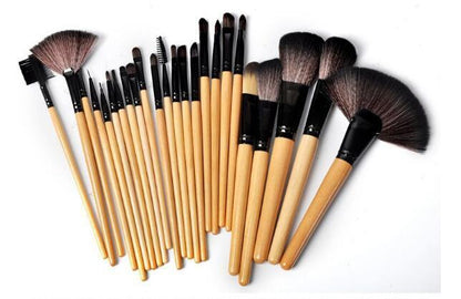 24-Piece Professional Makeup Brush Set with Gift Bag – Foundation, Eyeshadow, Eyebrow & Powder Brushes